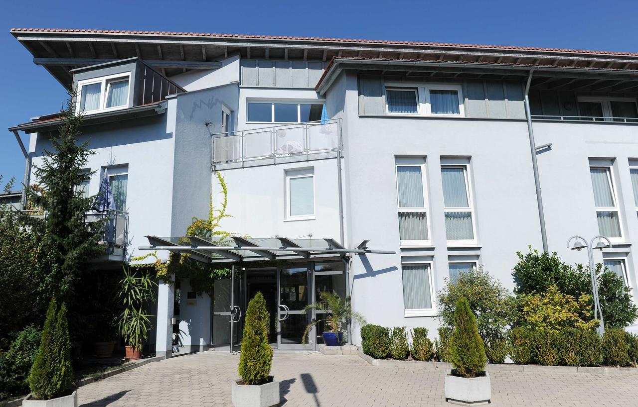 Kupferzell Landhotel Gasthof Krone מראה חיצוני תמונה